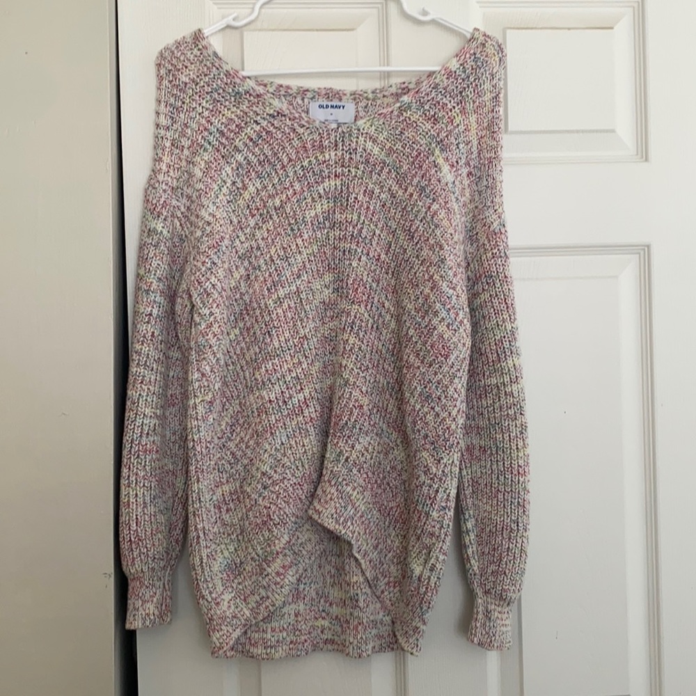 Old navy sweater